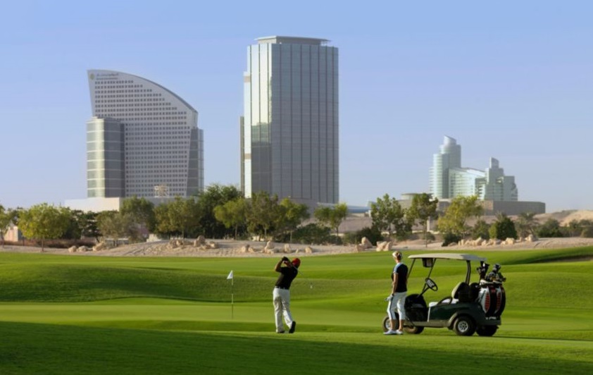 Golf-Holiday-Dubai-Green